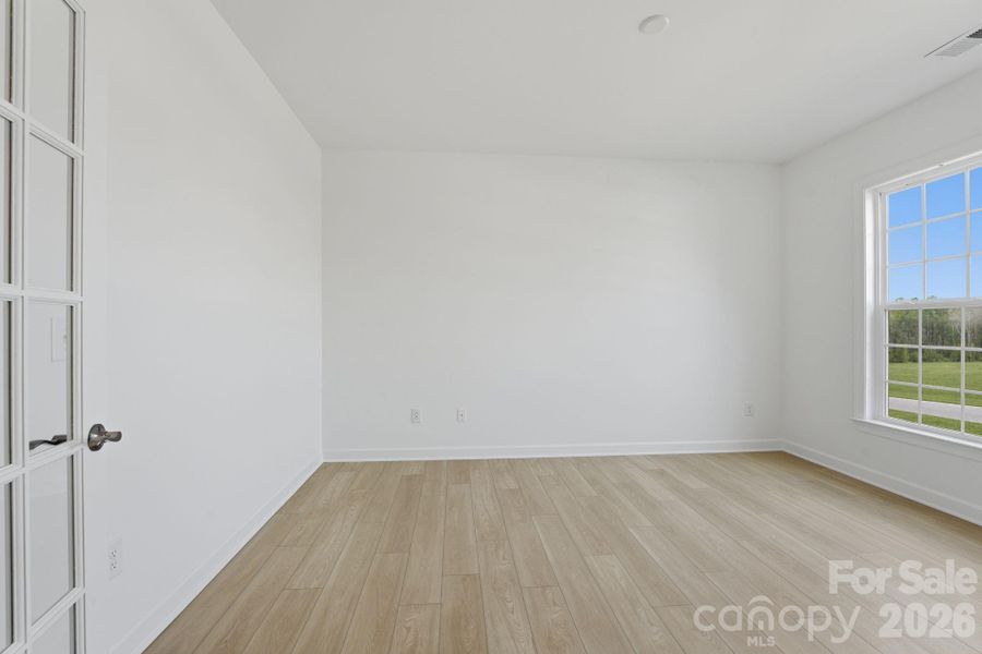 Spacious, unfurnished interior of a new home in Roselyn, Lancaster (Image 22). Spacious, unfurnished interior of a new home in Roselyn, Lancaster (Image 22).
