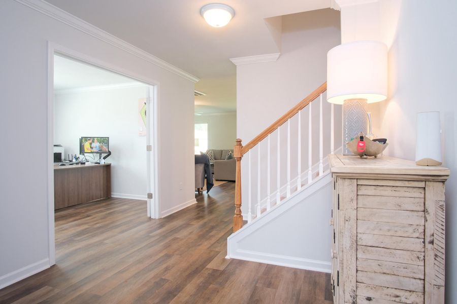 Spacious, unfurnished interior of a new home in , Goose Creek (Image 22).