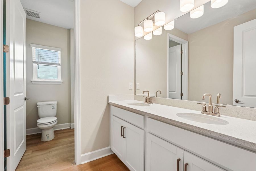 Furnished interior view inside a new home in Tiburon, Nokomis (Image 9).