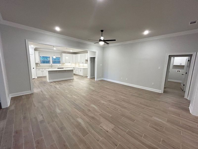 PHOTO OF SIMILAR PLAN