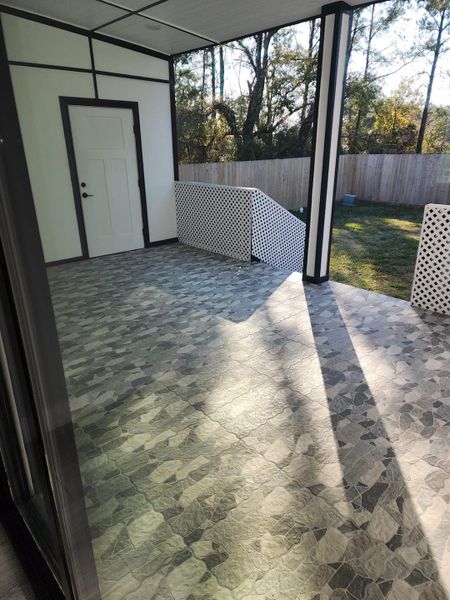 Exterior details and patio area of a home in , Houston (Image 30).