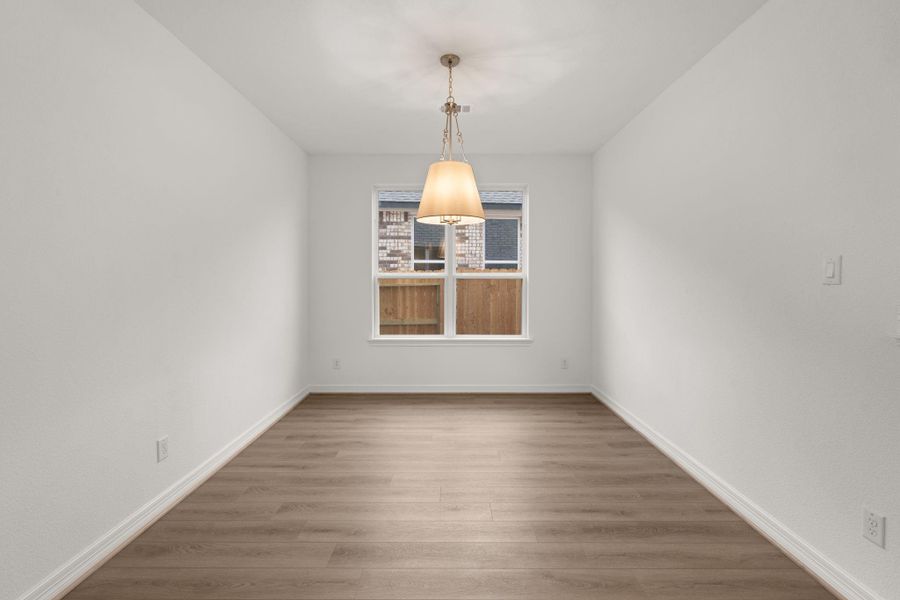 Note: Sample product photo. Actual exterior and interior selections may vary by homesite. Photo may be virtually staged