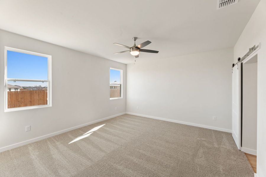 Representative unfurnished interior of a home built from the Poinseta by Hakes Brothers in Hickory Ridge, Elmendorf (Image 29). Representative unfurnished interior of a home built from the Poinseta by Hakes Brothers in Hickory Ridge, Elmendorf (Image 29).