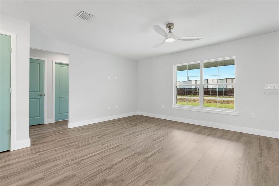 Spacious, unfurnished interior of a new home in , Bunnell (Image 25).