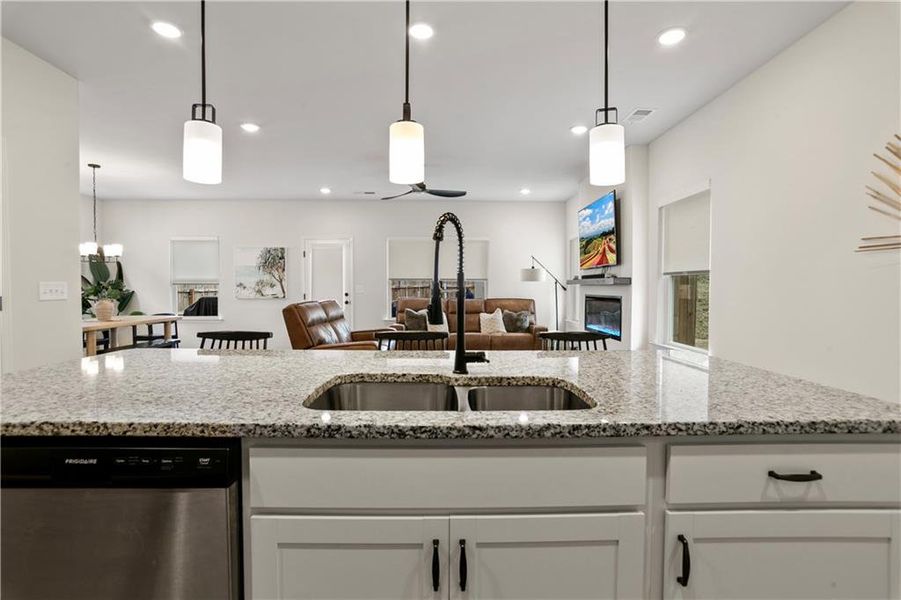 Image 34 of a home in .