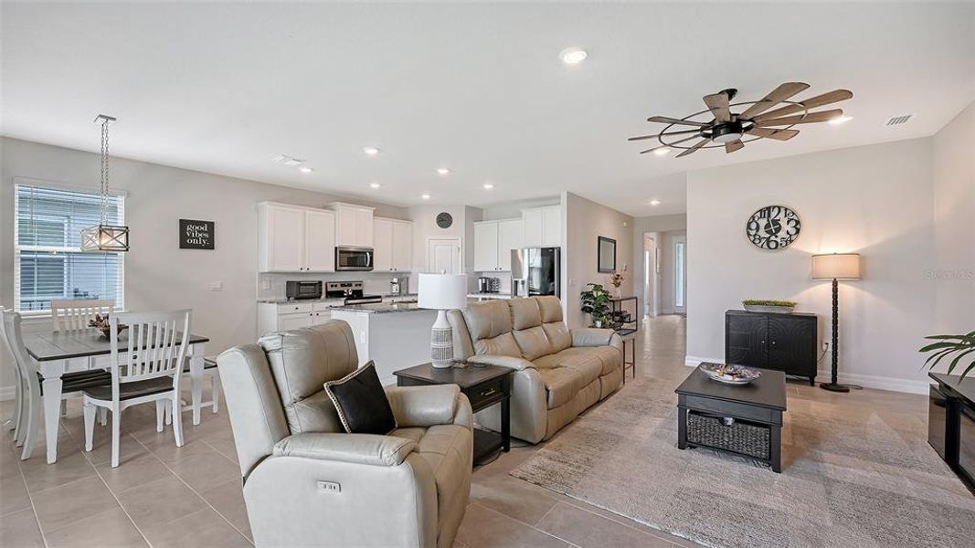 Furnished interior view inside a new home in Solera at Lakewood Ranch, Bradenton (Image 14).