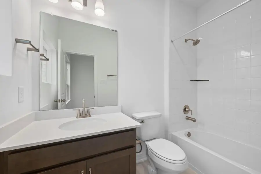 Sample product photo. Actual exterior and interior selections may vary by homesite. Photo may be virtually staged