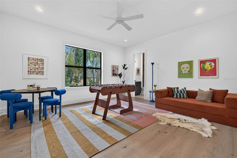 Furnished interior view inside a new home in , Tampa (Image 31). Furnished interior view inside a new home in , Tampa (Image 31).