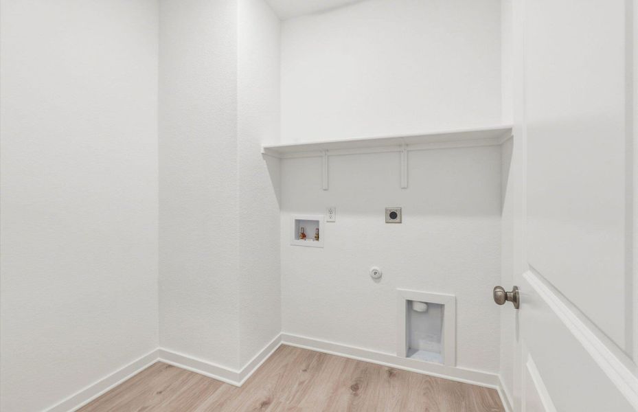 Spacious, unfurnished interior of a new home in County View, Temple (Image 15). Spacious, unfurnished interior of a new home in County View, Temple (Image 15).