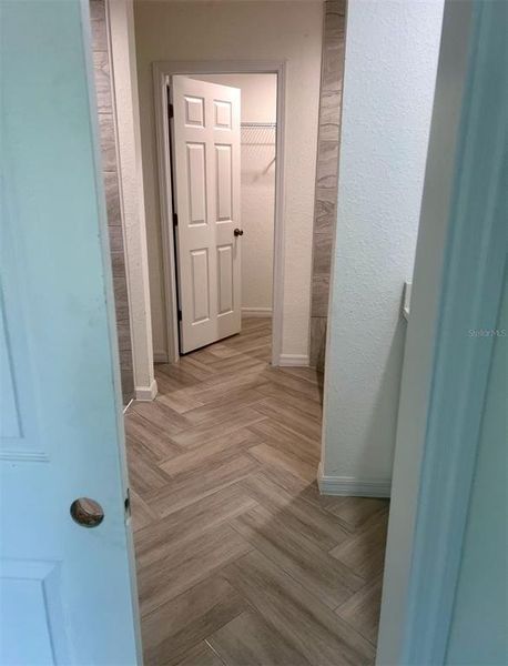 Spacious, unfurnished interior of a new home in , Belleview (Image 14).