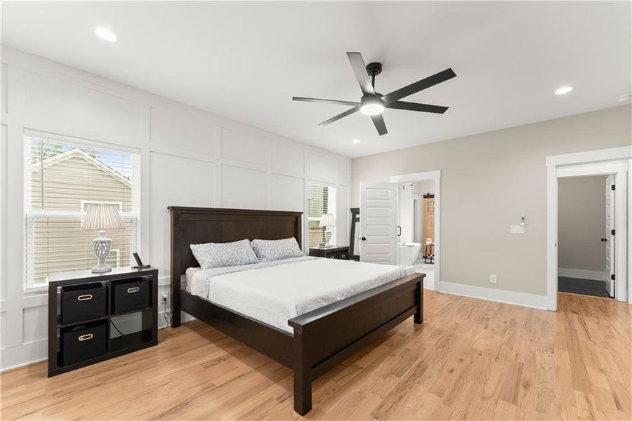 Furnished interior view inside a new home in , Jefferson (Image 42).