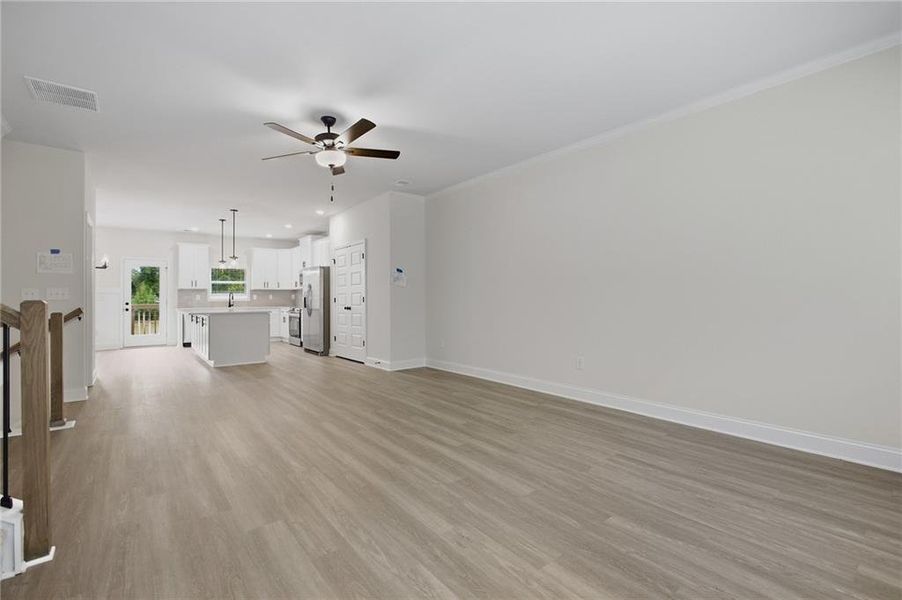 Spacious, unfurnished interior of a new home in , Mableton (Image 16).