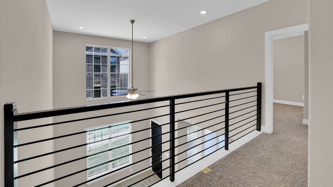 Spacious, unfurnished interior of a new home in Mustang Square, Plano (Image 13).