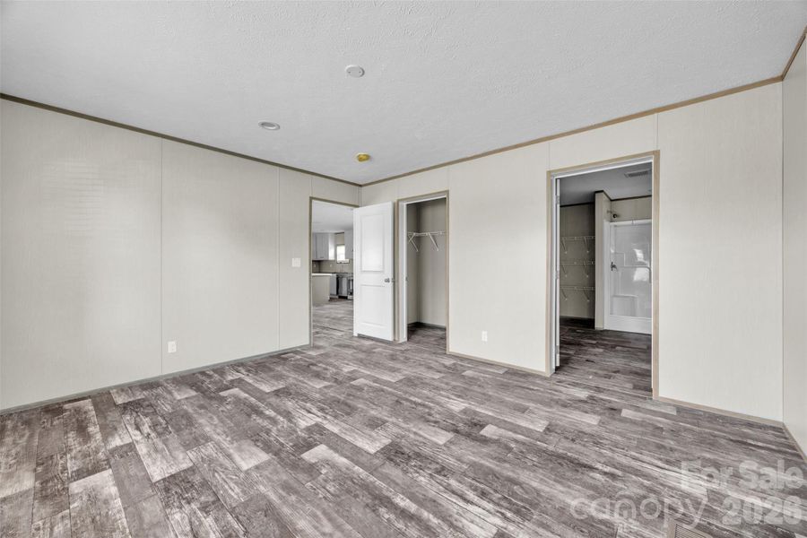 Spacious, unfurnished interior of a new home in , Taylorsville (Image 21).