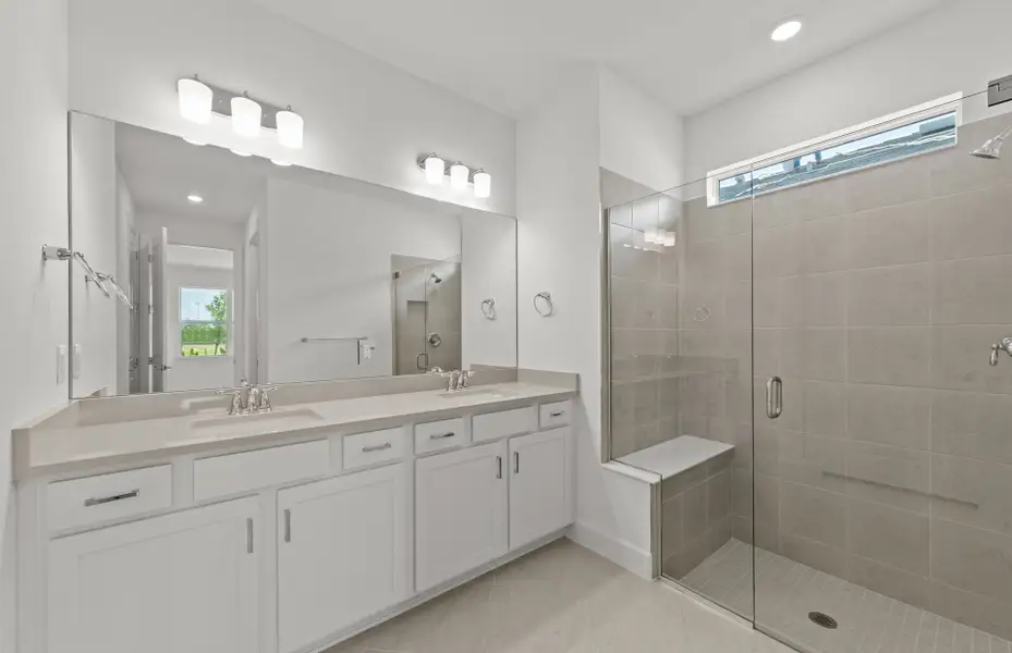 Furnished interior view inside a new home in Del Webb Oak Creek, North Fort Myers (Image 5).