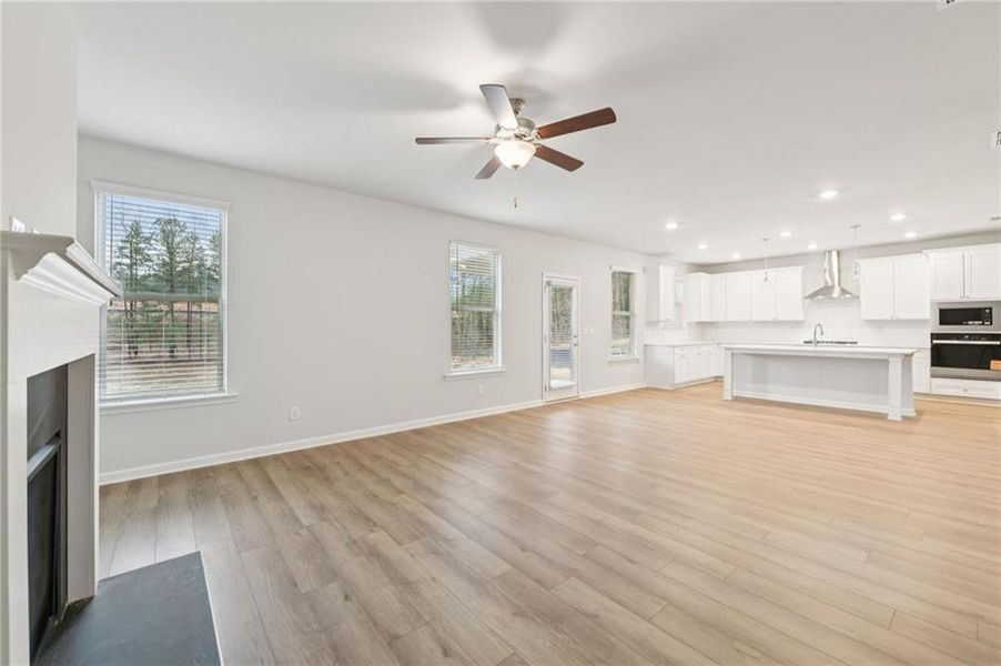 Spacious, unfurnished interior of a new home in Hamilton Lakes, Lawrenceville (Image 18).
