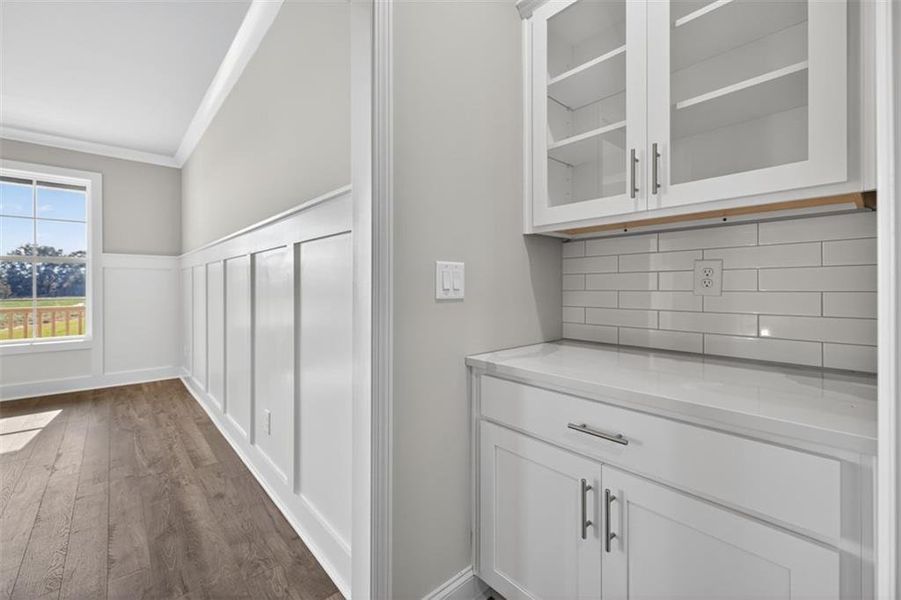 Furnished interior view inside a new home in , Gainesville (Image 45).