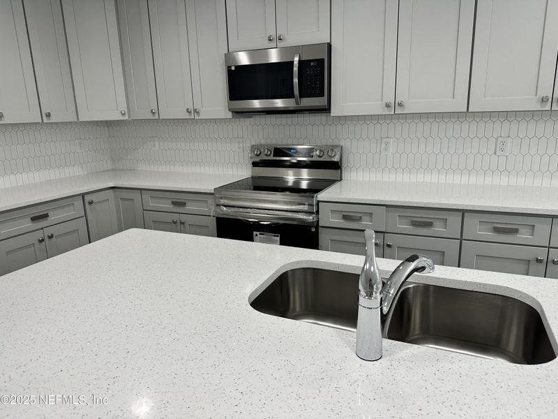 Furnished interior view inside a new home in , Jacksonville (Image 5).