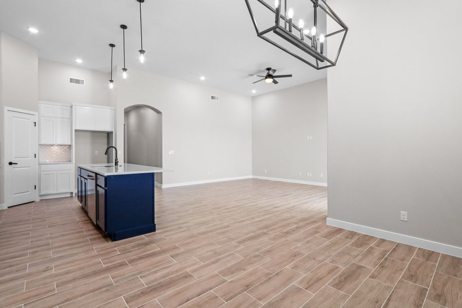Representative unfurnished interior of a home built from the Torrey Pines by LEH. Homes in Verdancia, El Paso (Image 25).