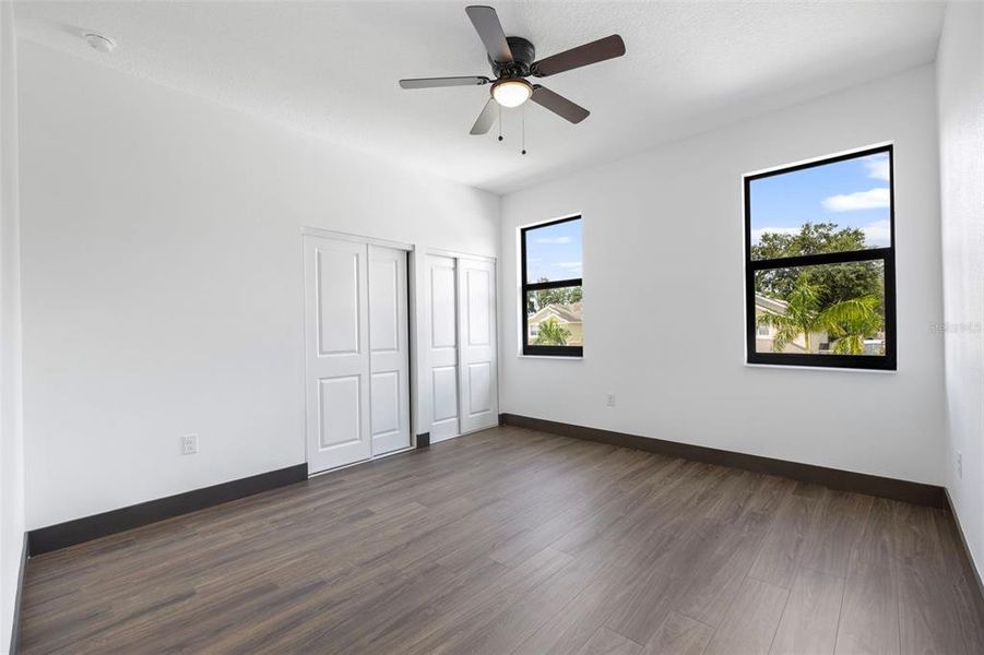 Spacious, unfurnished interior of a new home in , Tampa (Image 18).