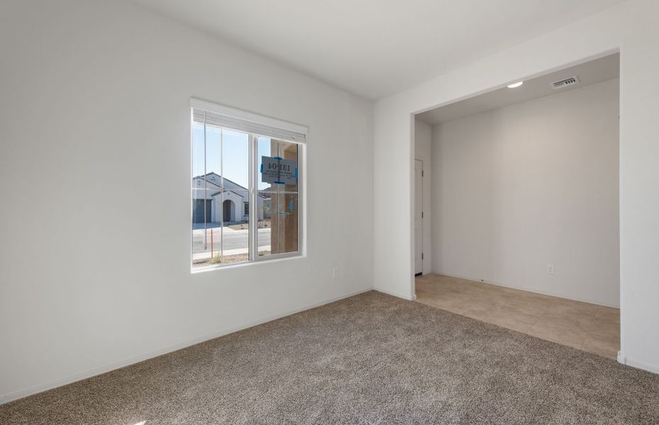 Spacious, unfurnished interior of a new home in El Rancho Santa Rosa, Maricopa (Image 18). Spacious, unfurnished interior of a new home in El Rancho Santa Rosa, Maricopa (Image 18).