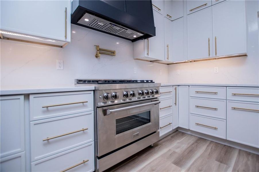 Close-up of interior finishes inside a home in , Newnan (Image 20).