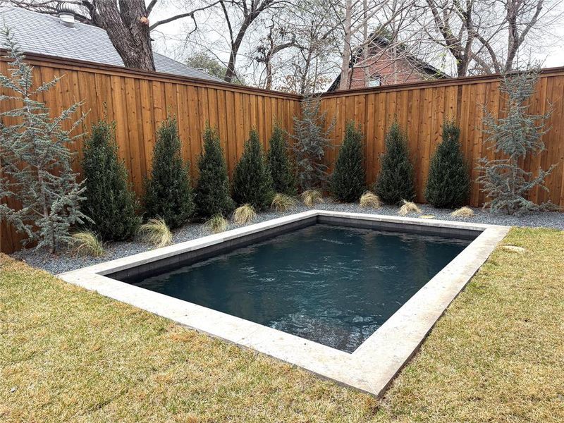Exterior details and patio area of a home in , Dallas (Image 18).