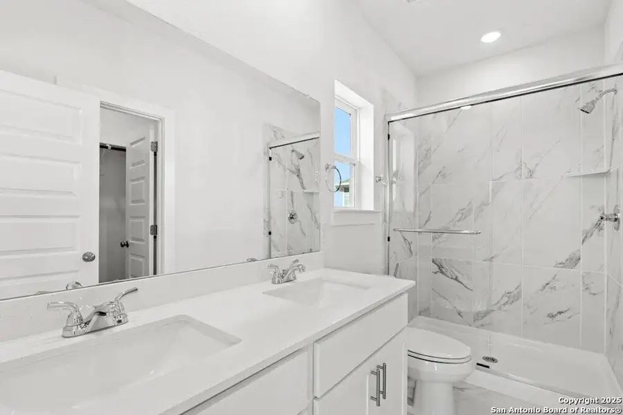 Furnished interior view inside a new home in Mayfair, New Braunfels (Image 6). Furnished interior view inside a new home in Mayfair, New Braunfels (Image 6).