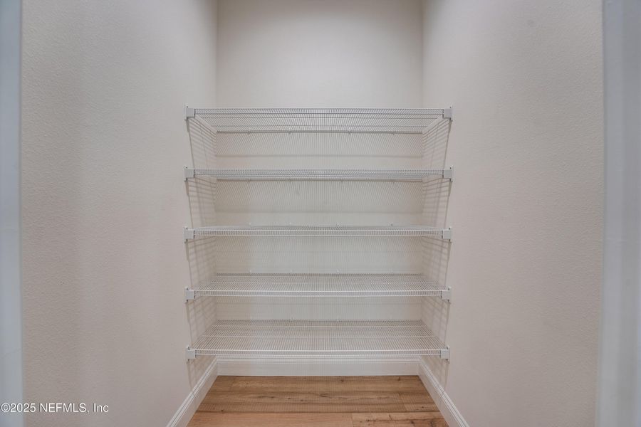 Spacious, unfurnished interior of a new home in , Jacksonville (Image 35).