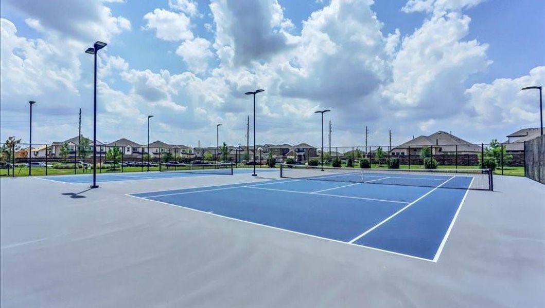 Community amenities in Sunterra 40, Katy (Image 17).