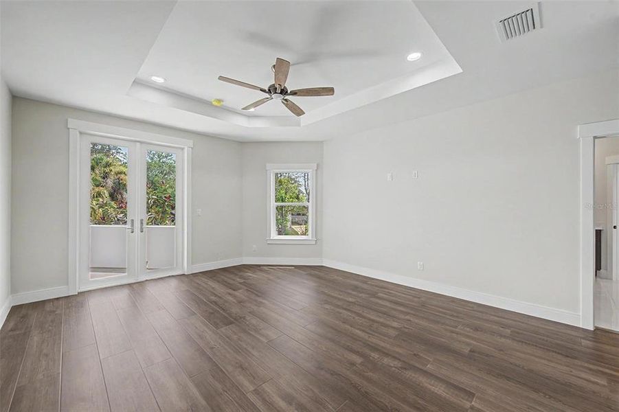 Spacious, unfurnished interior of a new home in , Tampa (Image 20). Spacious, unfurnished interior of a new home in , Tampa (Image 20).