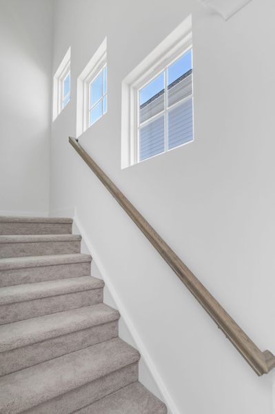 Spacious, unfurnished interior of a new home in Ashton Lakes, Lexington (Image 40).