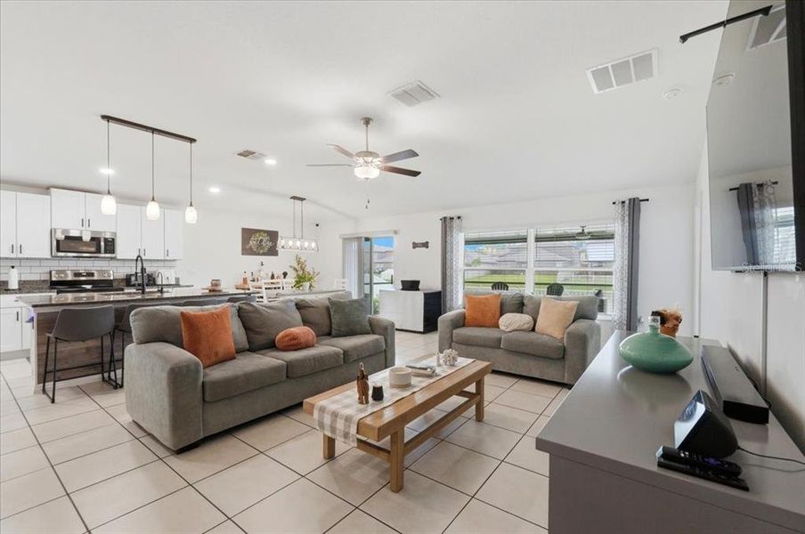 Furnished interior view inside a new home in , Lakeland (Image 12).