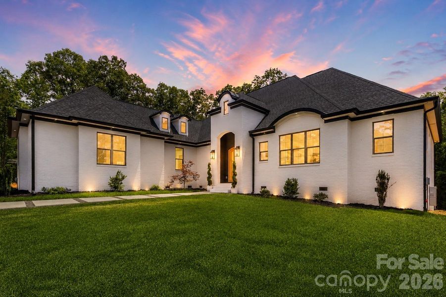 Image 43 of a home in .