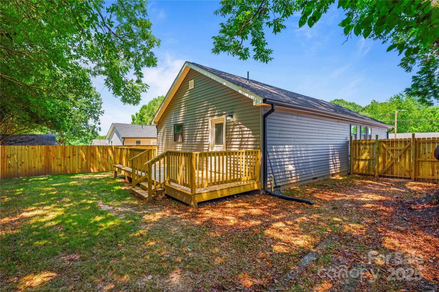 Exterior details and patio area of a home in , Stanley (Image 26).