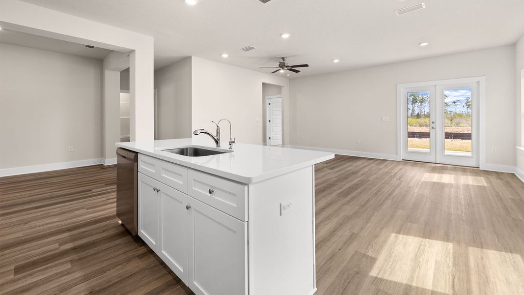 Furnished interior view inside a new home in Titus Park, Panama City (Image 8). Furnished interior view inside a new home in Titus Park, Panama City (Image 8).