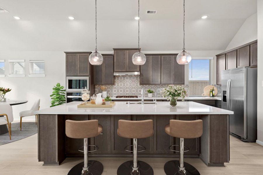 Furnished interior view inside a new home in Valencia 60', Manvel (Image 7).