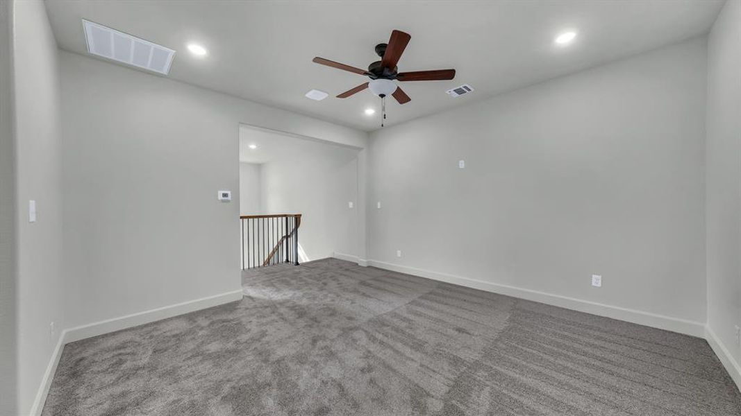 Spacious, unfurnished interior of a new home in , Aledo (Image 21).