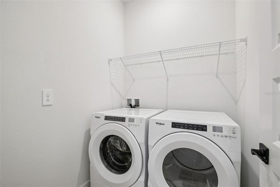 Close-up of interior finishes inside a home in Magnolia Bay - Reserve Series, Nokomis (Image 15).