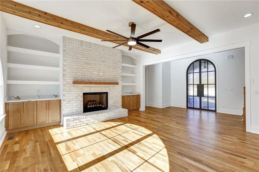 Spacious, unfurnished interior of a new home in , Gainesville (Image 56).