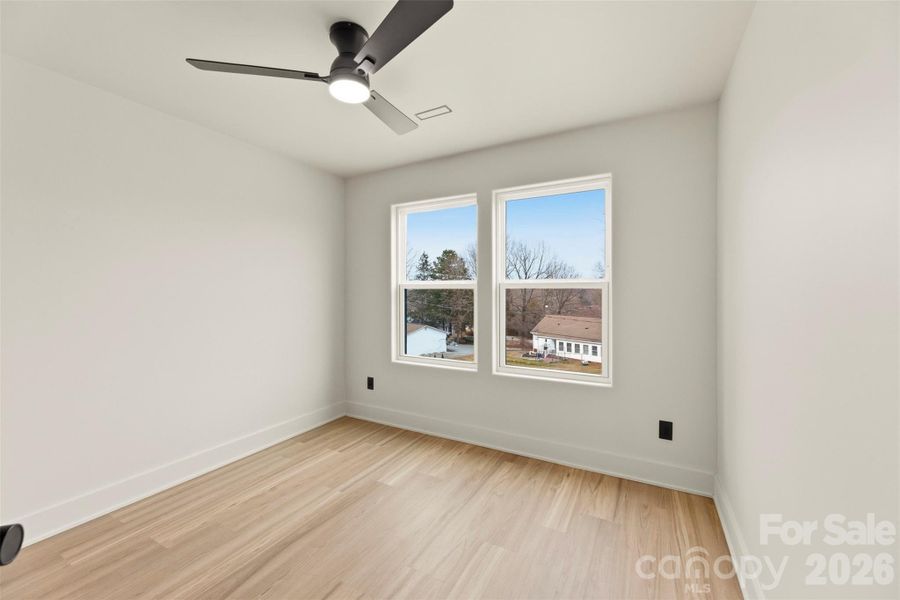 Spacious, unfurnished interior of a new home in , Concord (Image 16).