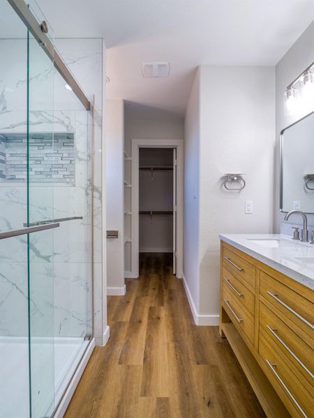 Furnished interior view inside a new home in , Granite Shoals (Image 9).