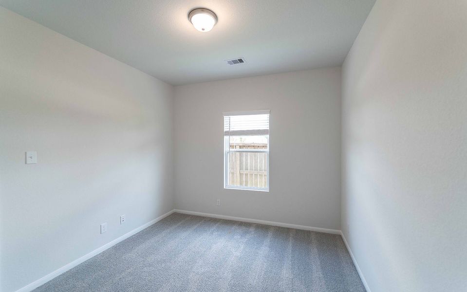 Spacious, unfurnished interior of a new home in Colony at Pinehurst, Pinehurst (Image 12).