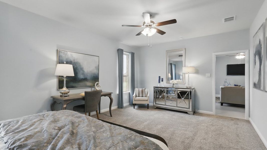 Furnished interior view inside a new home in Vista Park, Decatur (Image 24).