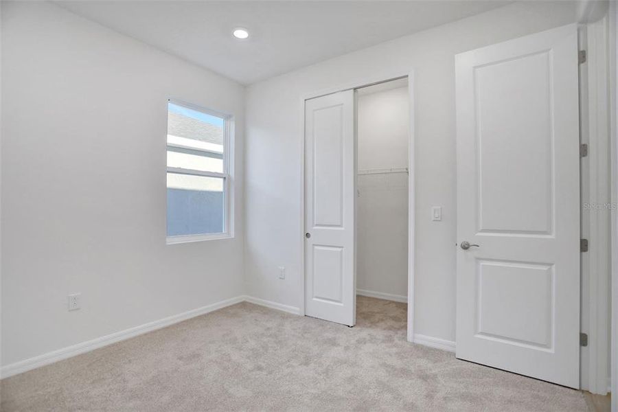 Spacious, unfurnished interior of a new home in Turnleaf, Punta Gorda (Image 28). Spacious, unfurnished interior of a new home in Turnleaf, Punta Gorda (Image 28).