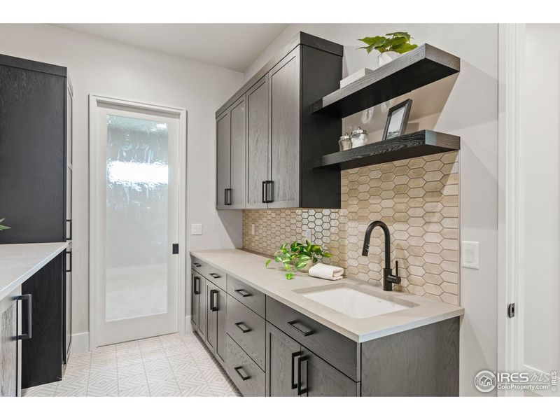 Furnished interior view inside a new home in , Berthoud (Image 10).