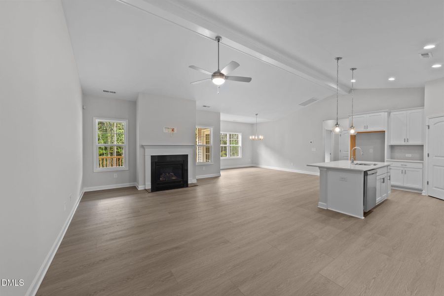 22-web-or-mls-VB4A4083