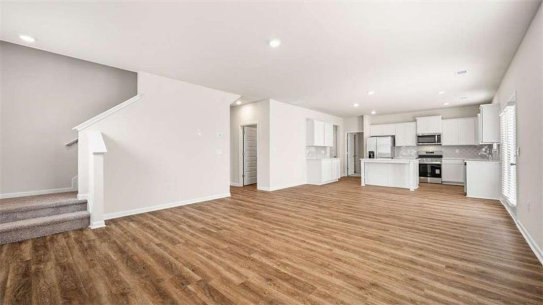 Spacious, unfurnished interior of a new home in Bridle Creek, Locust Grove (Image 20). Spacious, unfurnished interior of a new home in Bridle Creek, Locust Grove (Image 20).