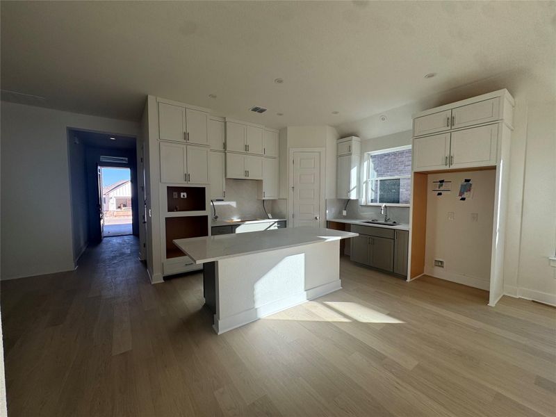 Furnished interior view inside a new home in Persimmon, Buda (Image 6).