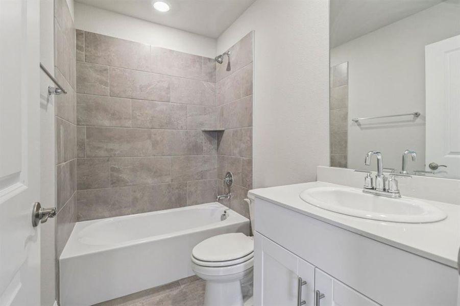 Photo is not of the actual home, but is an inspirational photo of builder’s model home and may depict options, furnishings, and/or decorator features that are not included.